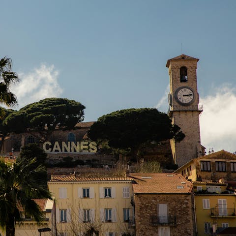 Enjoy easy access to beaches and bustle of central Cannes