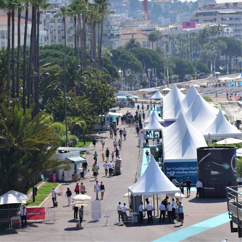 Stay minutes from the Palais des Festivals and La Croisette