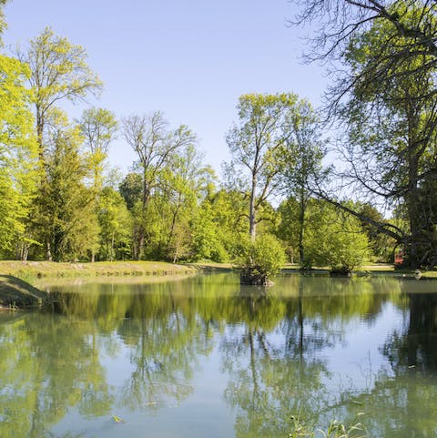 Walk the majestic gardens