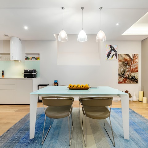 Cook in the contemporary kitchen after busy days in London