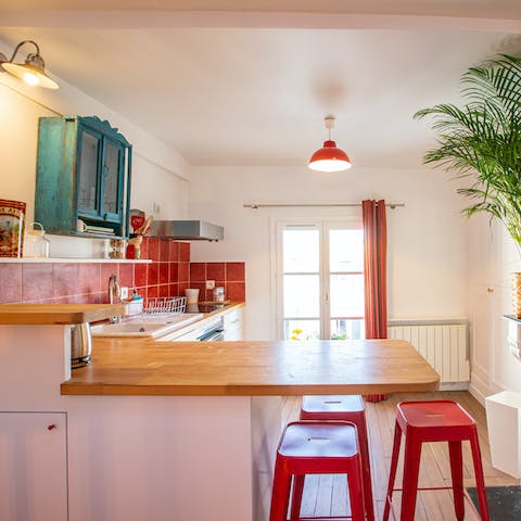Enjoy a breakfast of scrambled eggs and croissants around the island