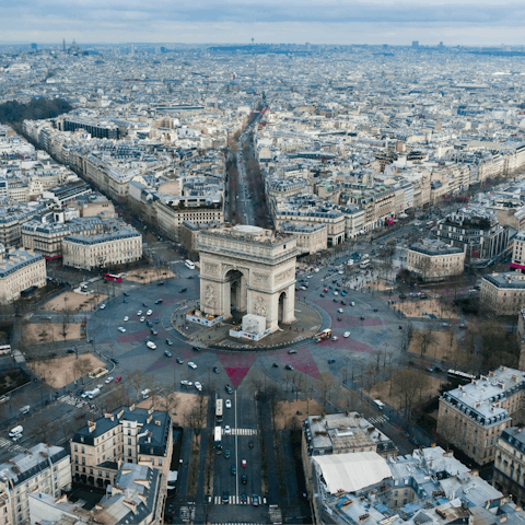 Be at the Champs Elysees in twenty-one minutes by Metro