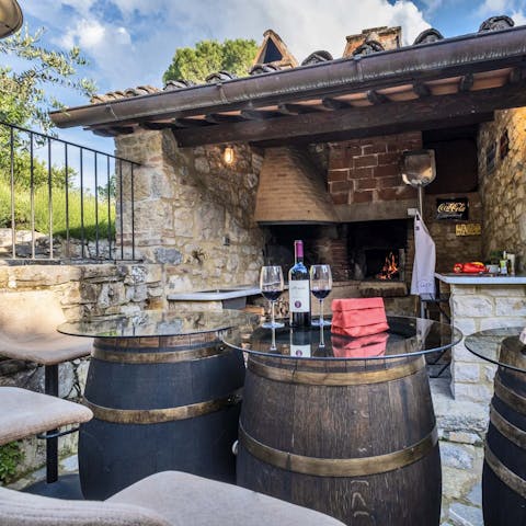 Fire up the wood-burning oven and enjoy alfresco dinners
