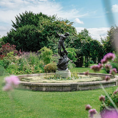 Enjoy a picnic in Regent's Park, a twenty-minute stroll away