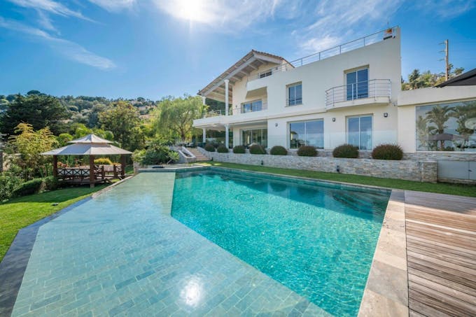 The Pearl of Cap d'Antibes
