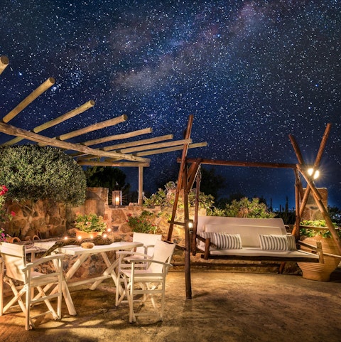 Spend your evenings stargazing in the beautiful gardens