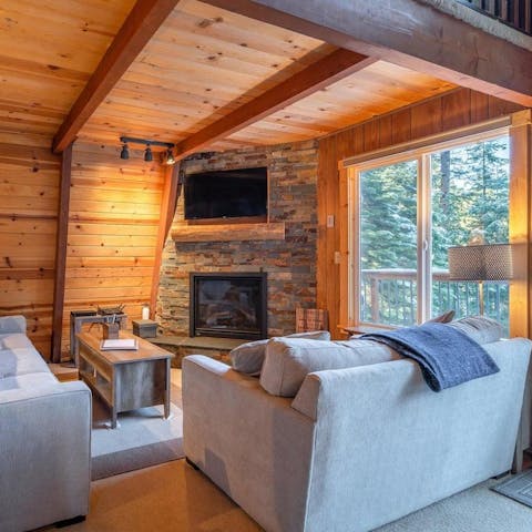 Spend a cosy evening around the fireplace