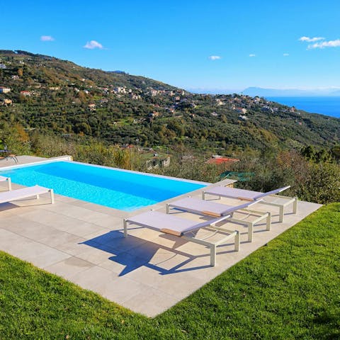 Enjoy total relaxation while swimming in the pool