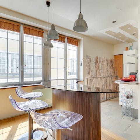 Mix up a French 75 cocktail to enjoy around the bar