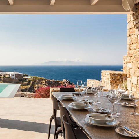Tuck into alfresco dinners cooked on the grill by the pool