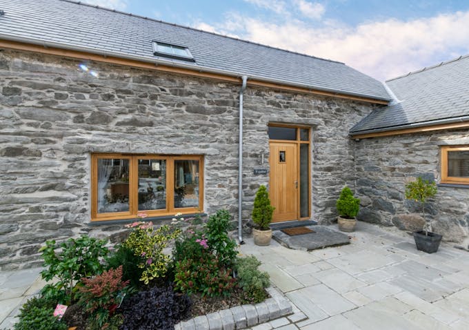 Stone & Slate