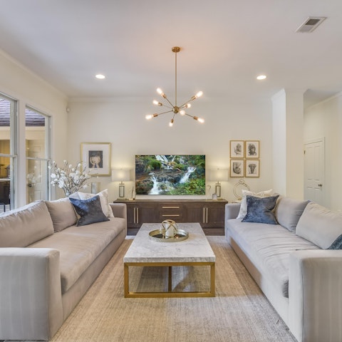 Get the gang together for quality downtime