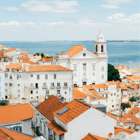 Explore Lisbon, including Parque Eduardo VII, within walking distance