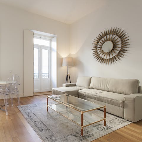 Relax in the living room with a glass of Portuguese wine