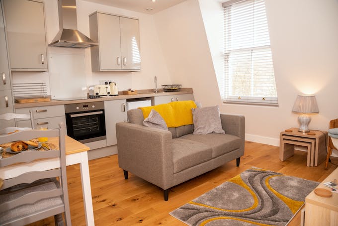 The Otter's Tea Party