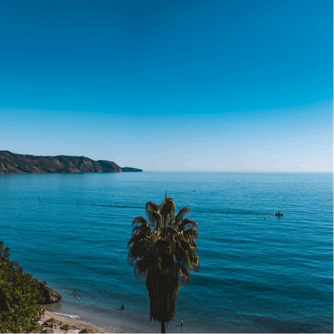 Stoll along the stunning golden sands of Burriana beach, just a short walk from your doorstep