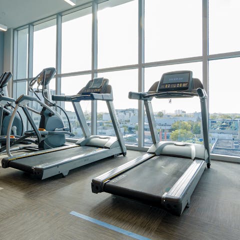 Feel refreshed after an energising workout in the gym