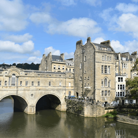 Enjoy sightseeing in the heart of Bath – a short drive away