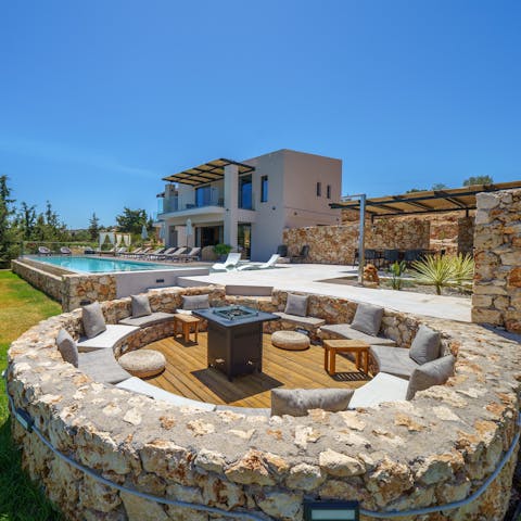 Gather around the firepit for conversation under the stars
