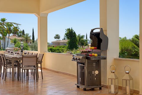 Fire up the barbecue and dine alfresco on flame grilled delights