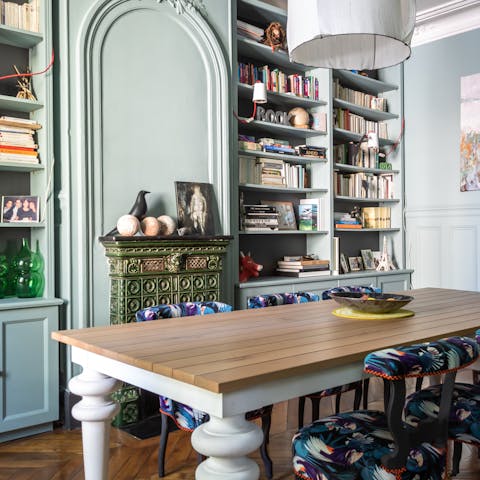 Enjoy a French meal around the dining table