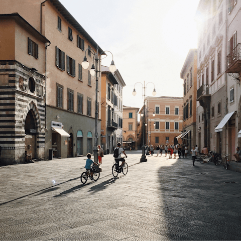 Enjoy a leisurely stroll around the streets of Pistoia with a gelato in hand
