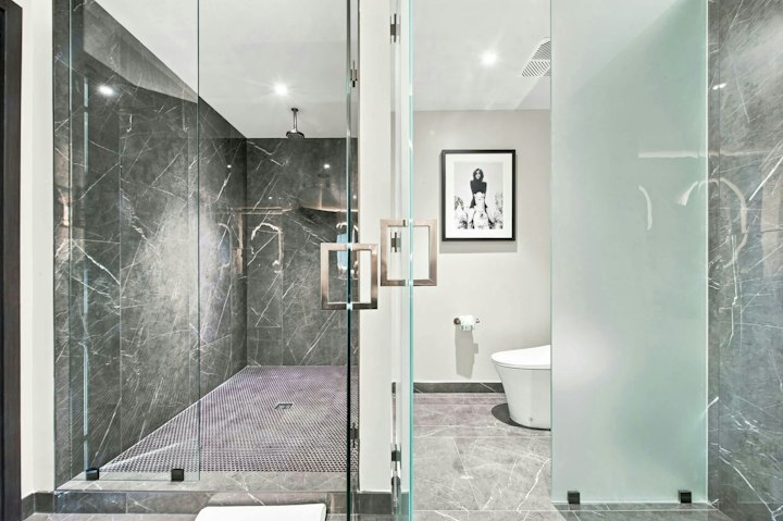 Bathroom photo