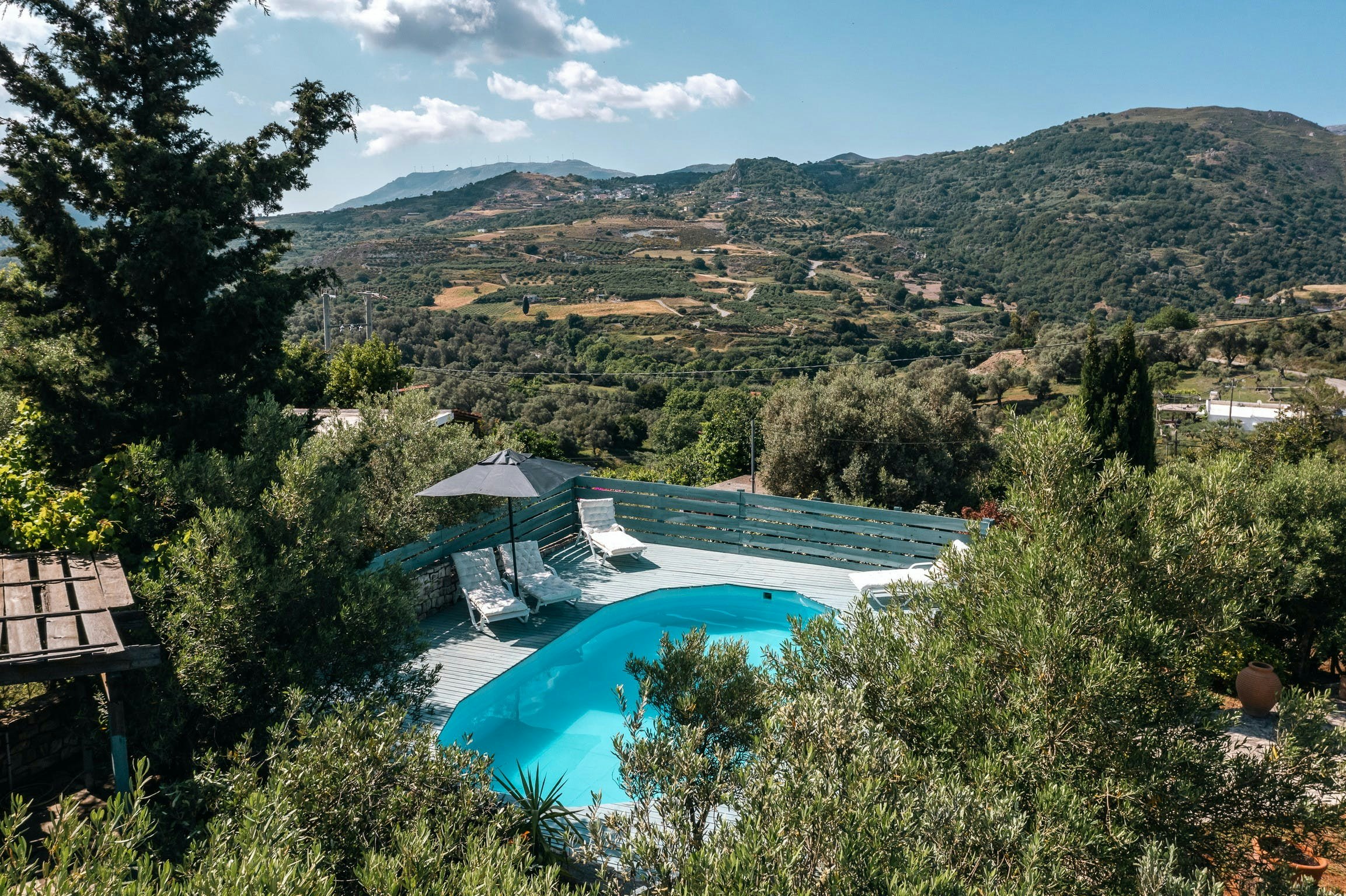 Crete Keeper