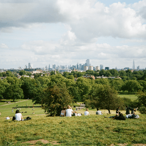 Take a picnic to Primrose Hill and check out the skyline