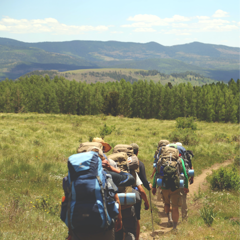 Set off on the Colorado Provençal hiking trail – it's right outside the villa