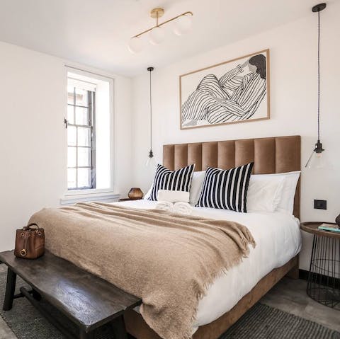 Look forward to an uninterrupted sleep in your supreme quality bed