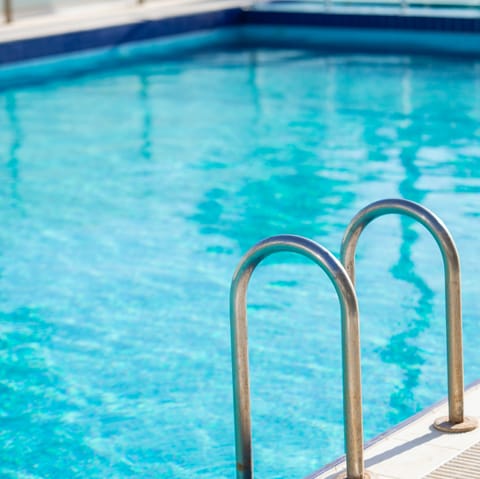 Cool off from the hottest part of the afternoon with a dip in the building's swimming pool