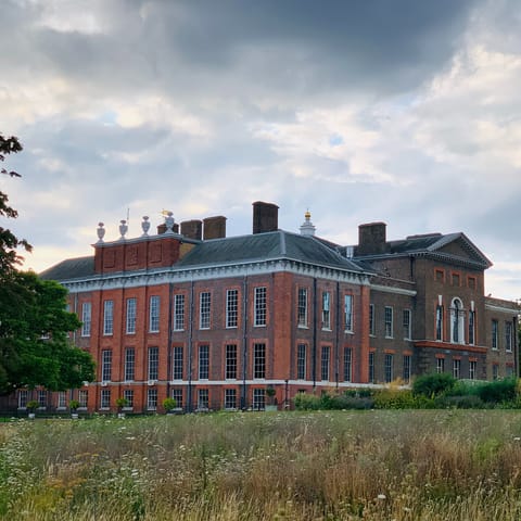 Have a picnic outside Kensington Palace, a twenty-minute walk from home