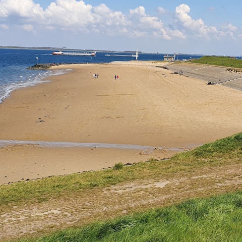 Head to sandy Wemeldinge beach – just a twenty-minute walk