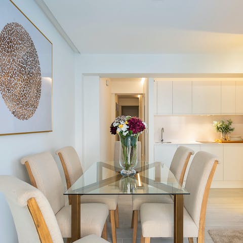 Gather together for a meal at the swish dining table when you're not out sampling the local restaurants