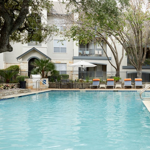 Cool off from the Texan sun in the shared swimming pool