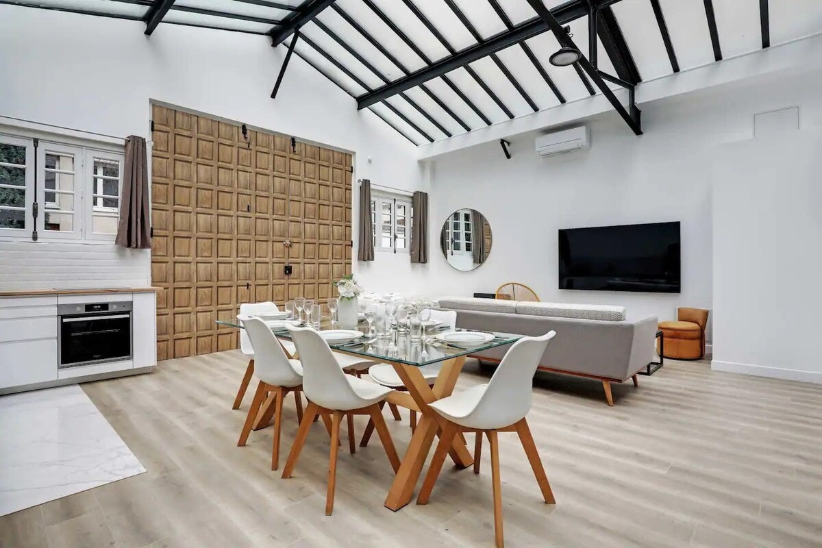 Lofted Charm