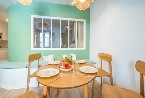 Share relaxed breakfasts together before setting out for the day