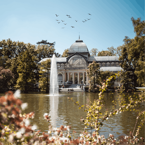 Set off and explore Madrid on foot – Parque de El Retiro is just a thirteen-minute walk