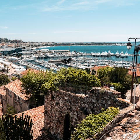 Explore Cannes – this home is a five-minute stroll from the Croisette