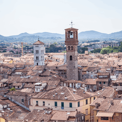 Allow your host to organise a foodie tour of beautiful Lucca