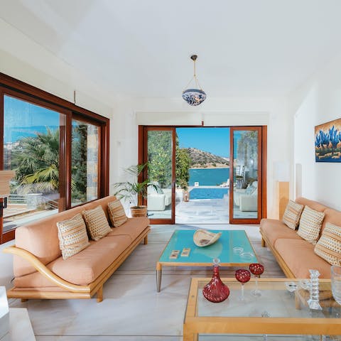 Unwind in the solarium-like living room