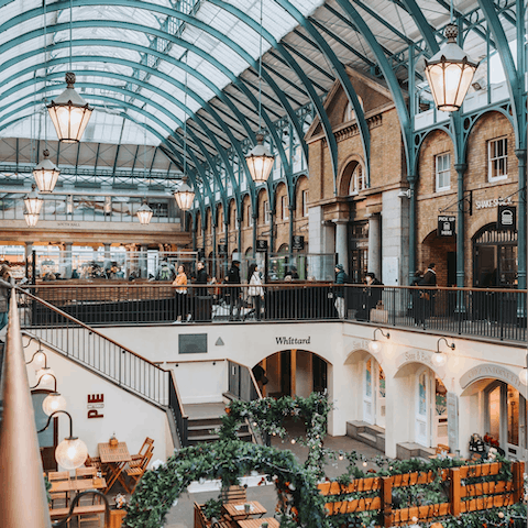 Dine out in elegant Covent Garden, right on your doorstep