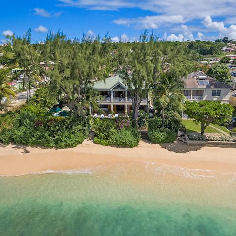 Make use of direct access to the beach and start the day with a swim in the sea