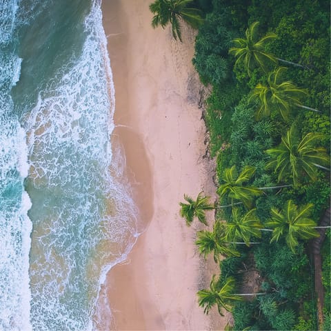 Stay just a short drive from the magnificent beaches of Galle