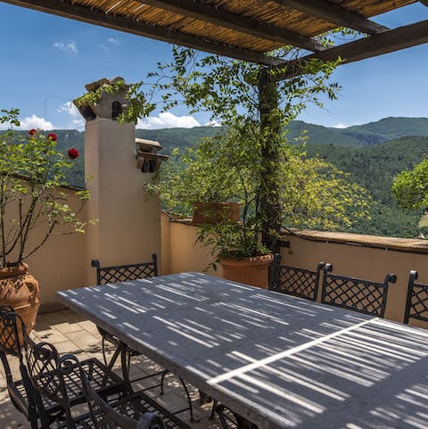 Organise delicious alfresco meals on the rooftop terrace overlooking the breathtaking vistas