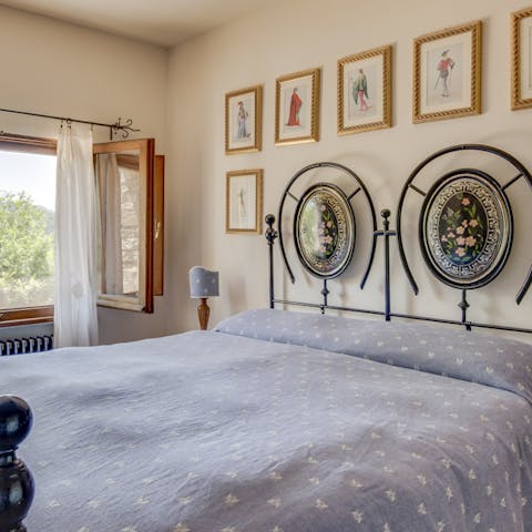 Wake up well-rested and ready for another glorious day in this Umbrian slice of heaven