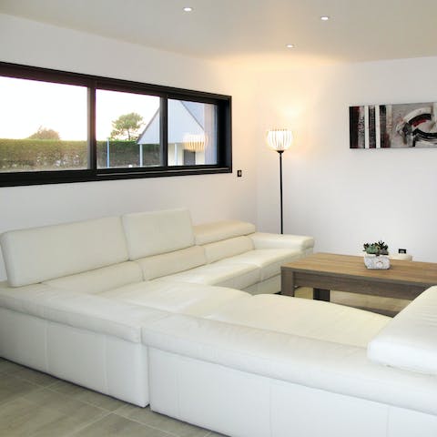 Gather around the large L-shaped sofa