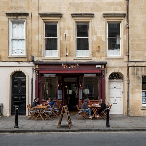 Tuck into a locally sourced, seasonal dinner at the highly regarded restaurant downstairs