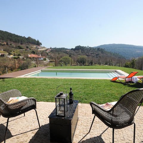 Savour your morning coffee on the patio, overlooking the wide-stretching valley views